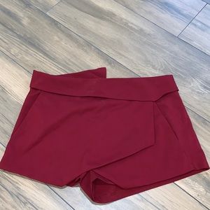 Forever 21 large burgundy/red skorts